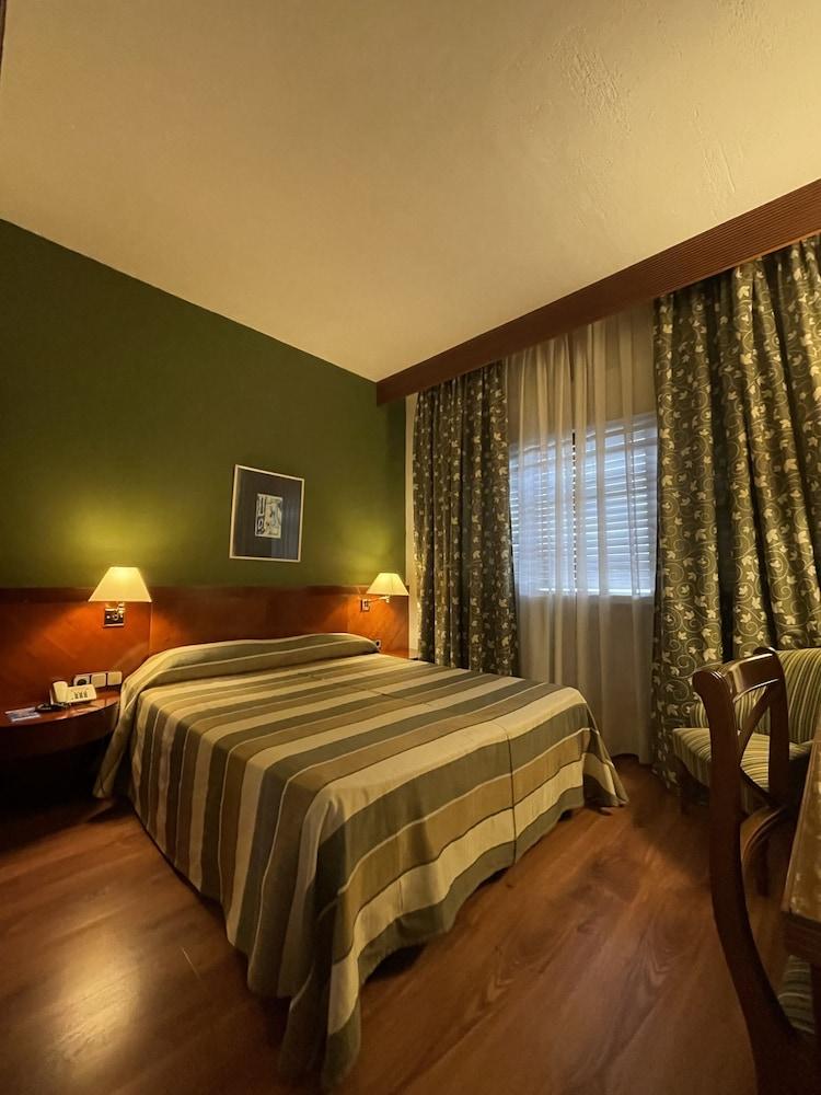 קואנקה Hotel Torremangana מראה חיצוני תמונה