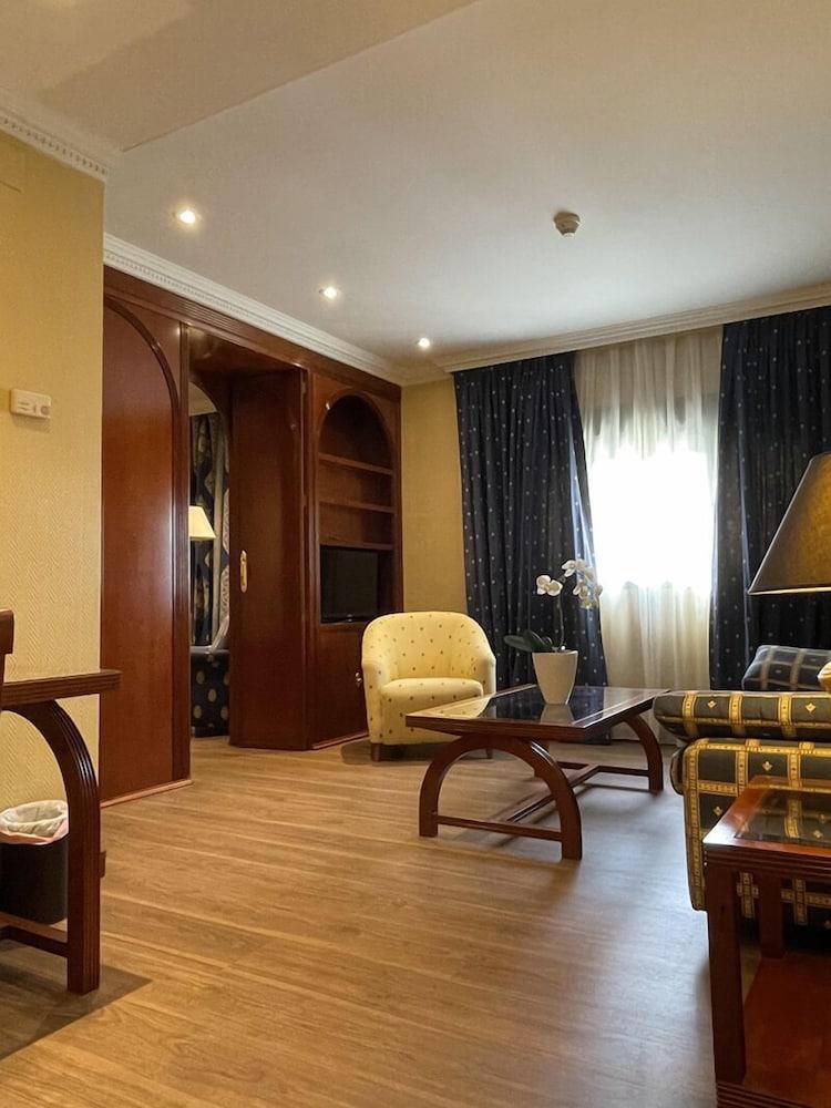 קואנקה Hotel Torremangana מראה חיצוני תמונה